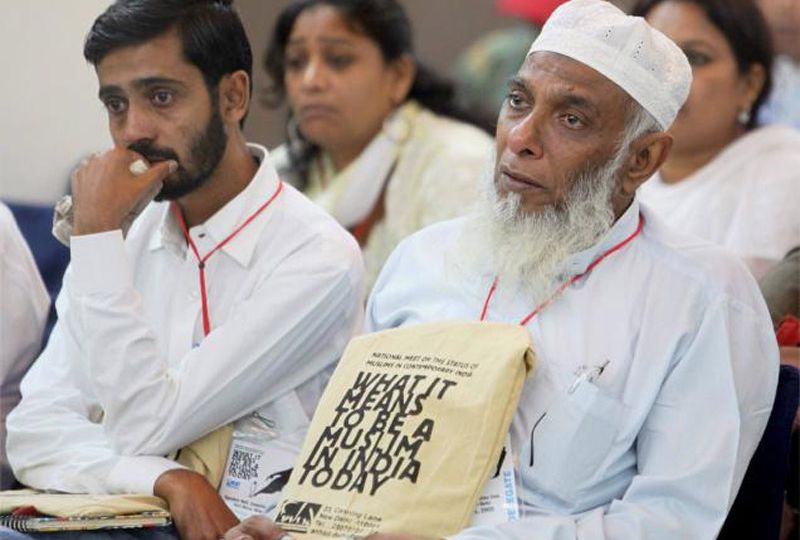 11921 - Die Lage der Minderheiten: Muslime, Christen, Dalits